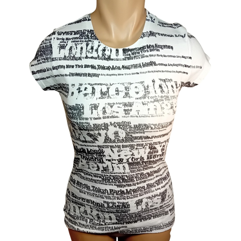 Y2K Juniors Streetwear Society Graphic Tee City Print Design Top Streetwear L